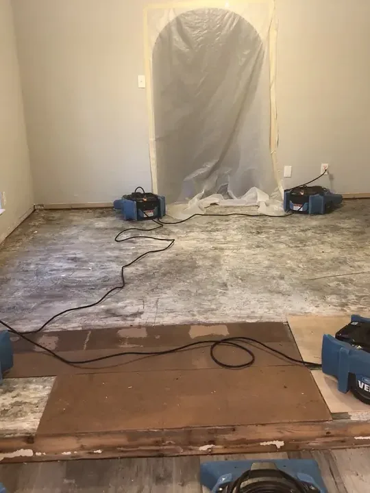 Containment and drying equipment set up in a room